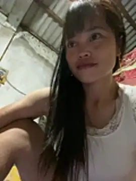 Lilik2 online show from April 2026 10:27:02 PM