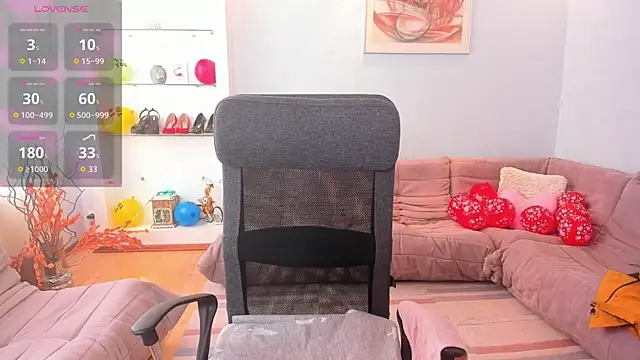 Snapshot of KamillaJei chatting on February 2026 06:04:01 AM KamillaJei online show from February 2026 06:04:01 AM