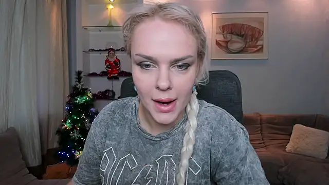 KamillaJei online show from December 2025 06:23:02 AM