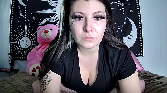 Maexoxo online show from February 2026 05:04:02 AM