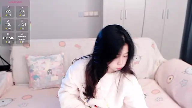 Camila-888 online show from December 2025 04:33:01 PM