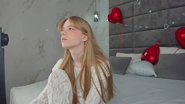 Victori Fox online show from March 2026 12:38:01 AM