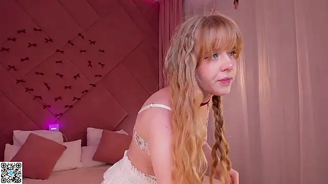 Victori Fox online show from May 2026 12:06:01 AM
