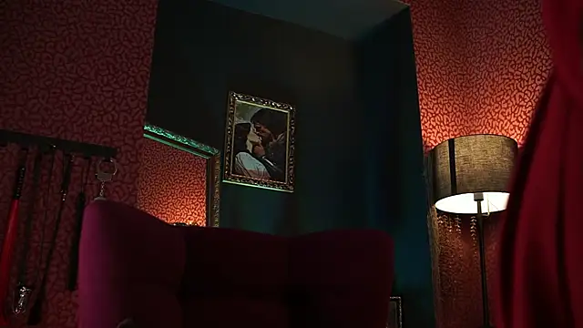 Roxa Lana online show from May 2026 02:23:01 PM
