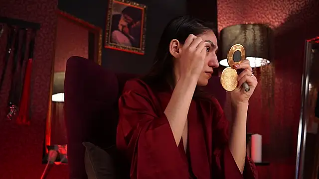 Roxa Lana online show from February 2026 01:57:02 PM