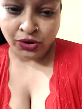 Sexey-Model21 online show from April 2026 05:06:02 PM