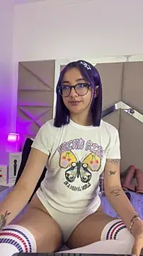 Dreammy Kitty online show from April 2026 01:37:01 PM