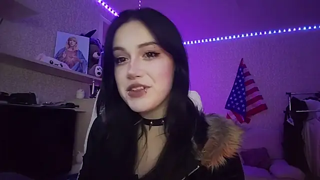 Snapshot of NeidaJaurigui chatting on December 2025 03:49:02 PM NeidaJaurigui online show from December 2025 03:49:02 PM