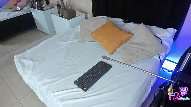 kaylaa sex online show from May 2026 12:53:01 PM