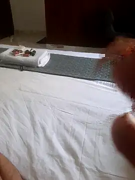 imurnee online show from December 2025 09:31:01 AM