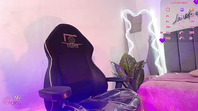 CHEERRY TAY1 online show from February 2026 07:13:01 PM