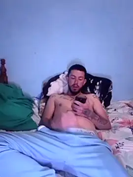 Snapshot of 30_GLADIADOR chatting on December 2025 02:01:02 AM 30 GLADIADOR online show from December 2025 02:01:02 AM