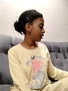 Snapshot of IndianSativa2 chatting on December 2025 10:59:01 PM IndianSativa2 online show from December 2025 10:59:01 PM