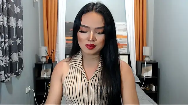 Fantacyloverr online show from February 2026 05:34:02 PM