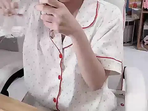 Yuyu-baobei online show from May 2026 03:17:01 PM