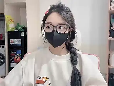 Yuyu-baobei online show from March 2026 06:28:02 AM