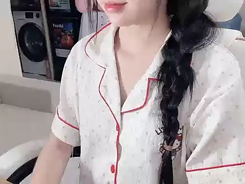 Yuyu-baobei online show from May 2026 05:16:01 PM