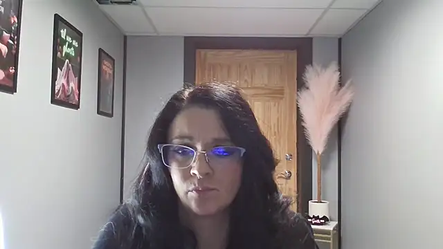 Snapshot of Natalia5Nash chatting on December 2025 05:08:01 PM Natalia5Nash online show from December 2025 05:08:01 PM