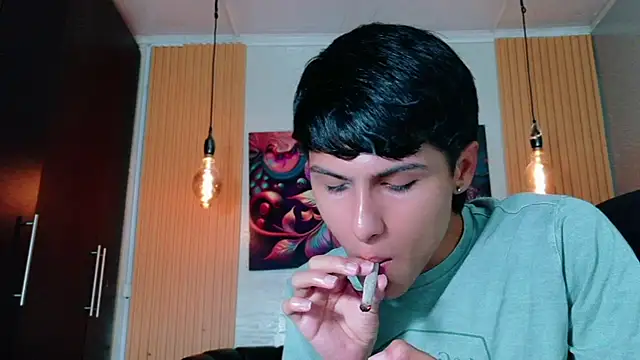 StormLuxX online show from March 2026 04:14:02 PM