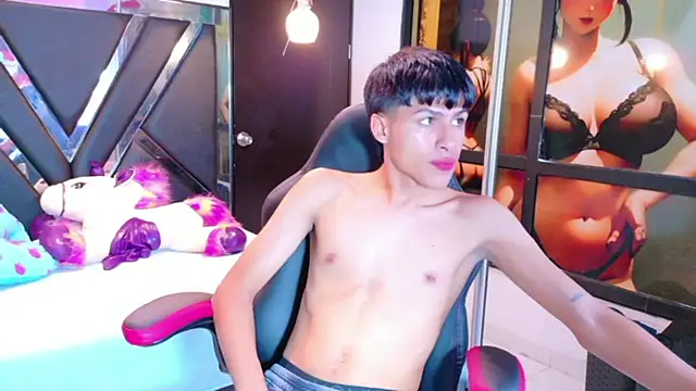 StormLuxX online show from February 2026 06:27:02 PM