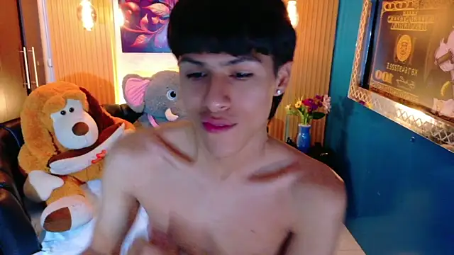 StormLuxX online show from April 2026 12:06:01 PM