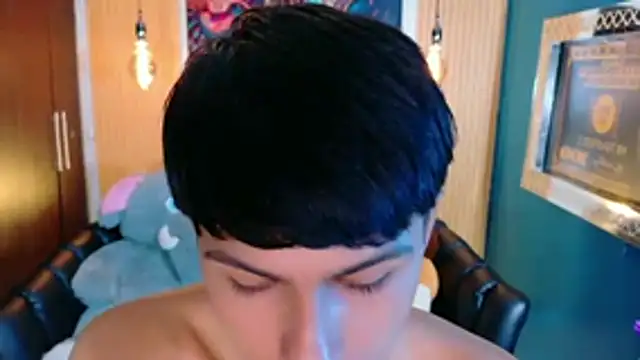 StormLuxX online show from March 2026 01:45:01 PM