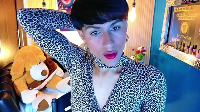 StormLuxX online show from April 2026 01:24:01 PM