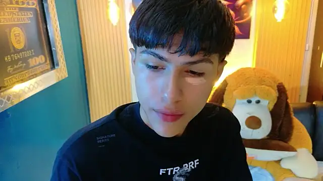 StormLuxX online show from March 2026 12:38:01 PM