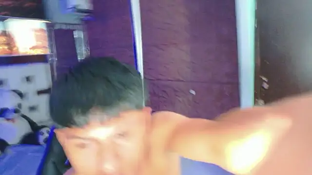 StormLuxX online show from December 2025 12:09:02 PM