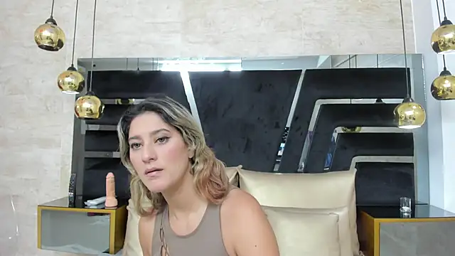 JulietaWales online show from January 2026 11:26:01 AM