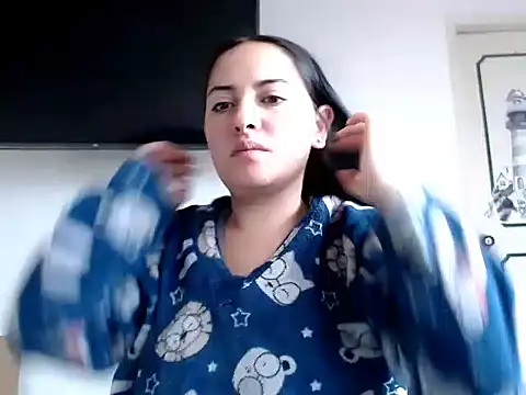 MisNicol online show from April 2026 12:00:01 PM