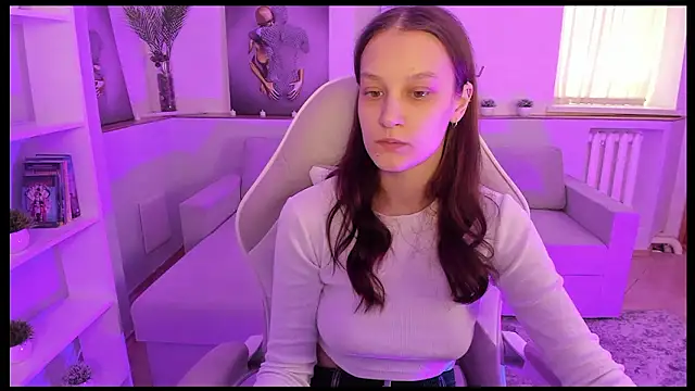 KrisDoeil online show from March 2026 02:22:01 AM