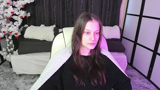 KrisDoeil online show from February 2026 02:11:01 AM