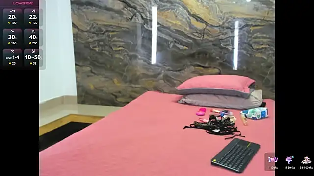 Evy connor online show from December 2025 11:32:01 AM