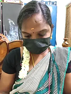 Tamil Pallavi online show from March 2026 04:01:02 AM