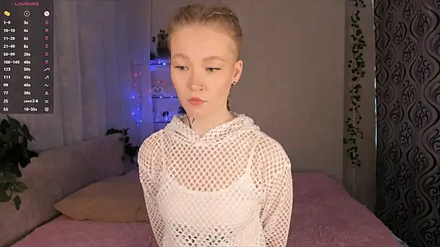 MaireLanda online show from March 2026 04:27:02 AM