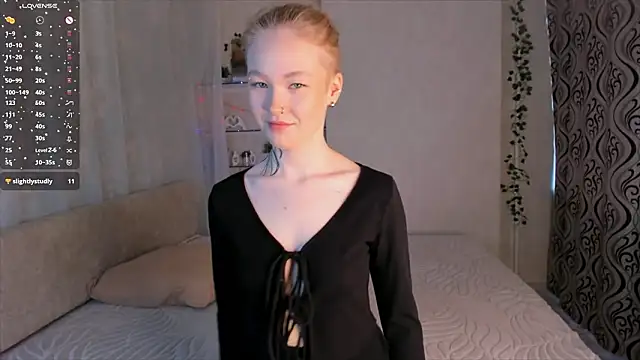 MaireLanda online show from March 2026 04:34:02 AM