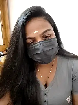 Snapshot of Tamil_Shara chatting on December 2025 04:56:01 PM Tamil Shara online show from December 2025 04:56:01 PM