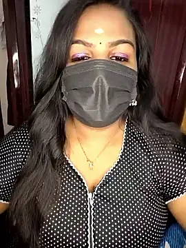 Snapshot of Tamil_Shara chatting on May 2026 05:00:01 PM Tamil Shara online show from May 2026 05:00:01 PM
