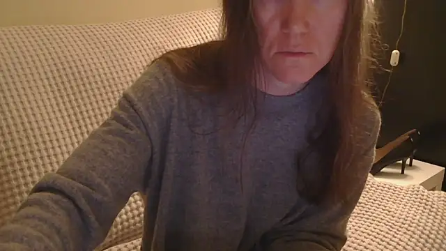 Snapshot of AuroraAG chatting on April 2026 03:24:02 PM AuroraAG online show from April 2026 03:24:02 PM