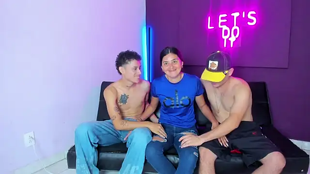 anywannasexhard online show from December 2025 07:04:01 PM