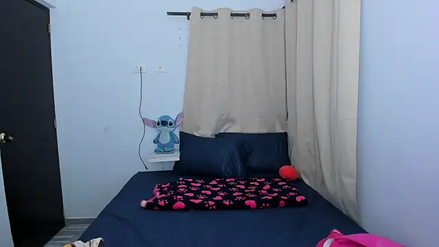 Samantha luv  online show from March 2026 02:34:01 AM