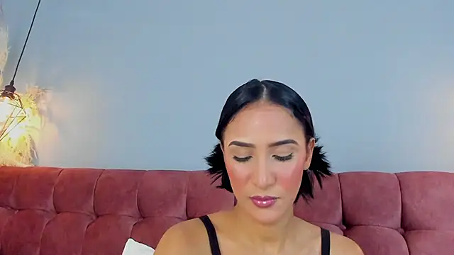 Samantha luv  online show from January 2026 03:00:02 AM