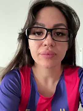 SiennaLuxexx online show from February 2026 01:24:01 PM