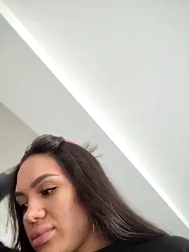 SiennaLuxexx online show from March 2026 12:16:02 PM