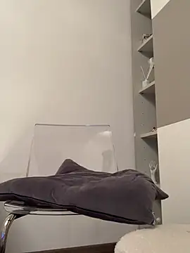 SiennaLuxexx online show from January 2026 07:01:02 AM