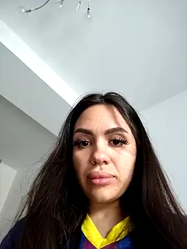 SiennaLuxexx online show from April 2026 11:47:01 AM