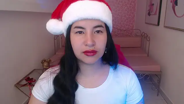 Nina harpper  online show from December 2025 01:22:02 PM