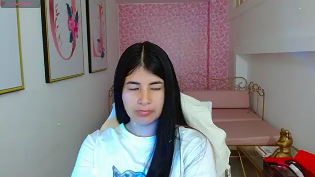 Nina harpper  online show from April 2026 01:10:01 AM