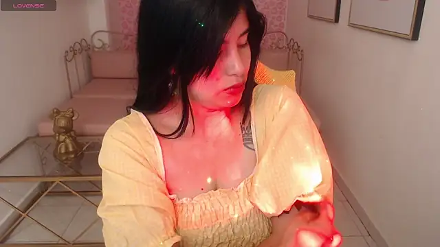 Nina harpper  online show from January 2026 01:14:01 PM